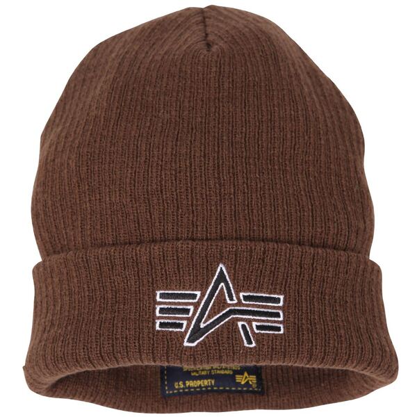 Фото: Вязаная шапка Knit Logo Cap