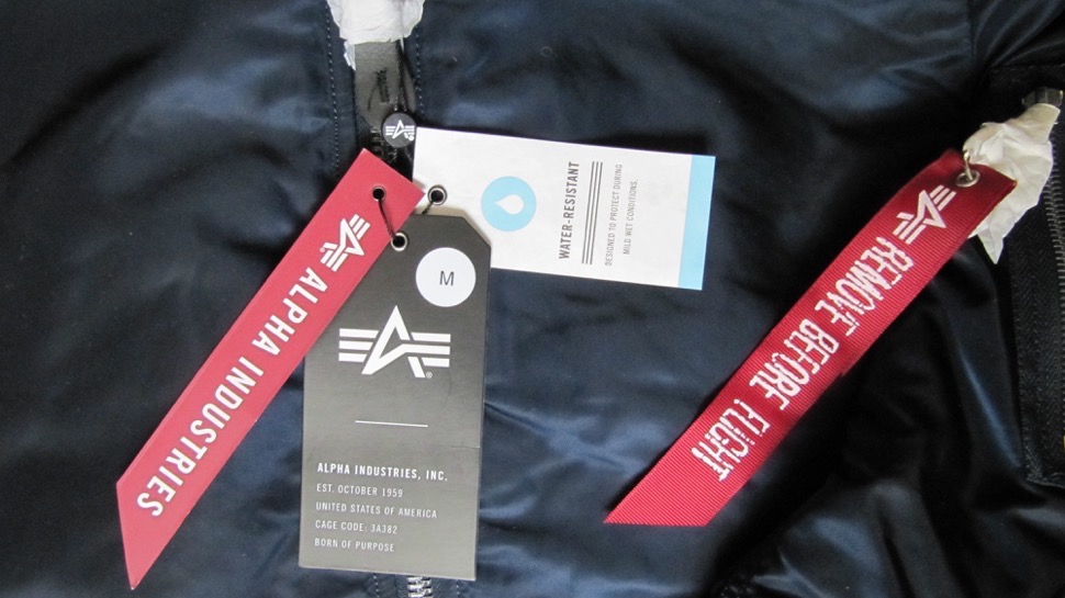 Этикетоки Alpha Industries